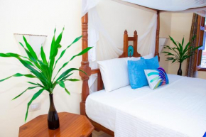 Tembo Beach Cottage , Ocean Beach Drive